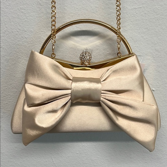 Alessia | Satin Clutch w/ Bow Accent ✨ - Picture 1 of 8